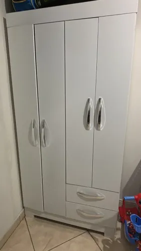 Guarda roupa 