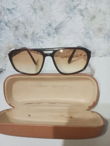 Óculos de Sol Tommy Hilfiger Original (TH 7297) + Estojo, LEIA O ANÚNCIO
