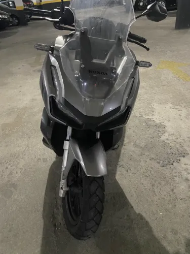 VENDO HONDA ADV 150 2023-2023
