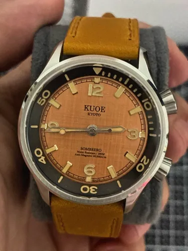 Relógio Kuoe Sombrero 90-011 Salmão
