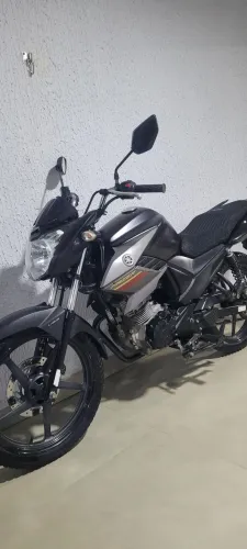 Vendo Fazer 150 SED