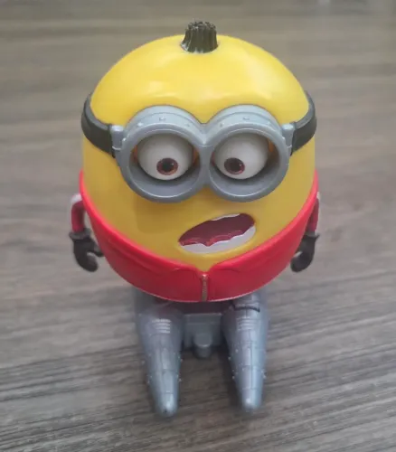 Boneco Minions