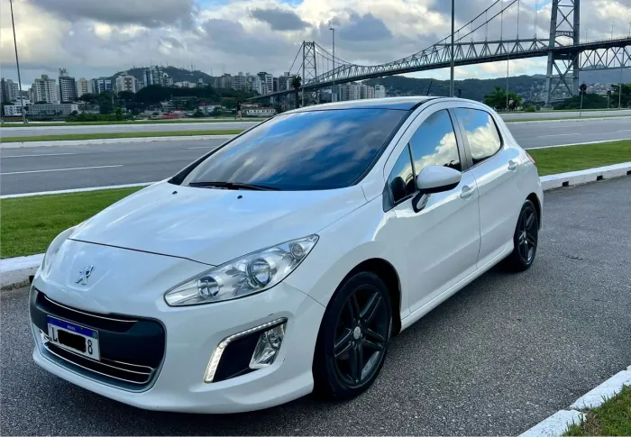 Peugeot 308 Allure 2.0 Flex 16V 5P Aut. 2015
