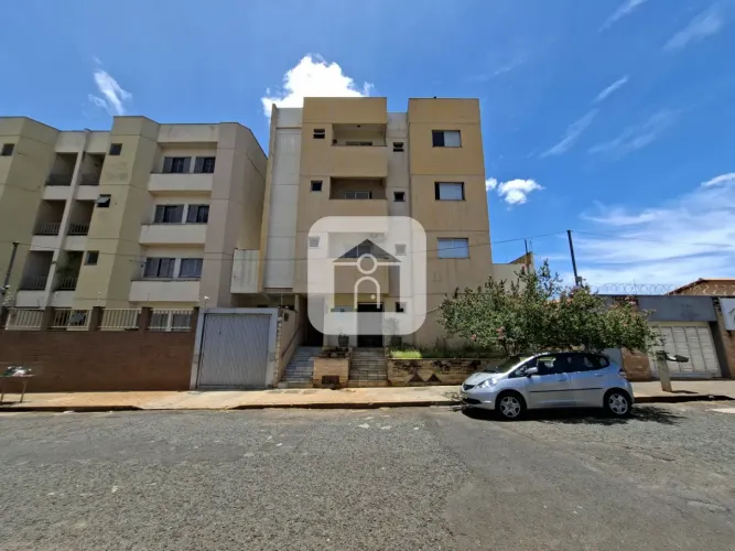 Apartamento para locação no bairro Martins