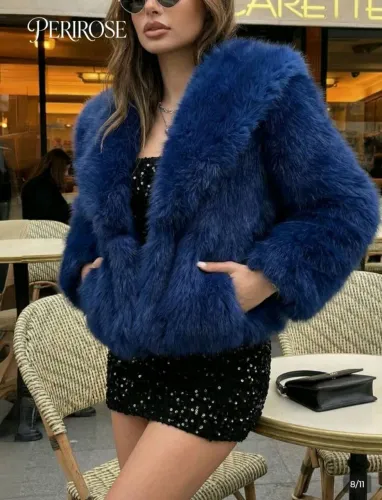Casaco de pele sintética azul