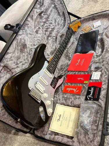 Guitarra Fender American Ultra II Stratocaster HSS Texas Tea - 2024