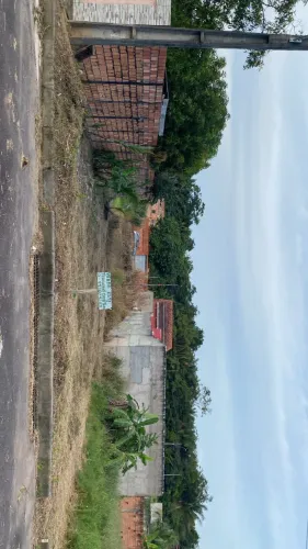 VENDO ESSE LINDO TERRENO QUITADO NO RESIDENCIAL AMAZONAS 1 , IRANDUBA. Medindo: 12x25.