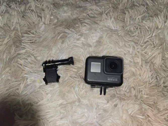 Go pro hero 5 black funcionando perfeitamente