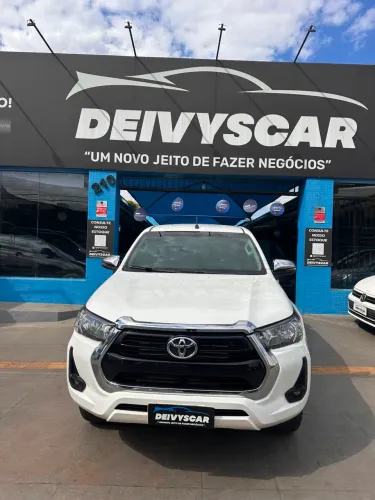 Toyota Hilux CD SRV 4X4 2.8 TDI Diesel Aut. 2022