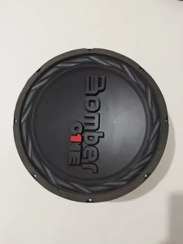 SUBWOOFER BOMBER