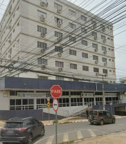APARTAMENTO 3 QUARTOS 1 SUÍTES, REFORMADO, ED. GOLDEN, REGIÃO CENTRO