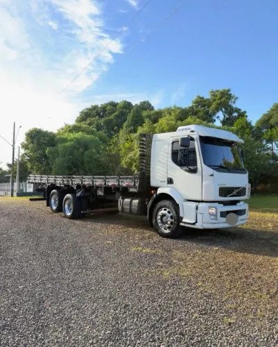 Volvo vm 260 6x2 2009 