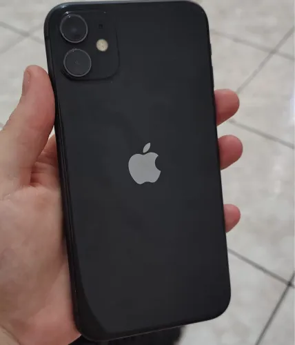 iPhone 11 64GB