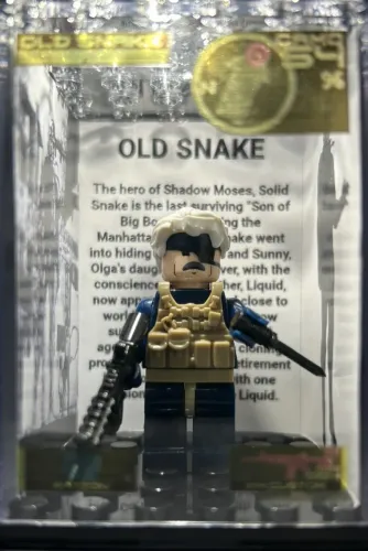 Metal Gear Solid 4 - Old Snake - Blocos De Montar