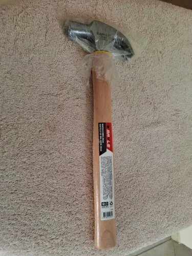 Martelo da marca mayle novo