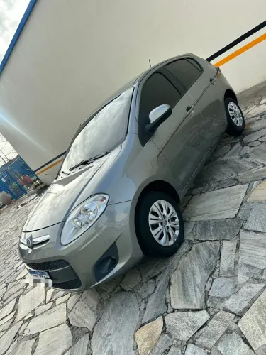 Fiat Palio Attractive 1.0 EVO Fire Flex 8V 5P 2014