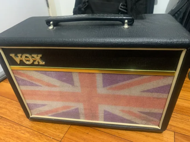 Amplificador Vox pathfinder 10 Union Jack edition