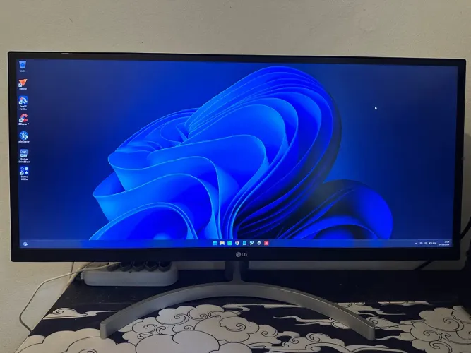 Monitor LG Ultrawide 21:9 | 29WK600-WAWZ | Full HD Inclinação 75Hz 5ms Branco