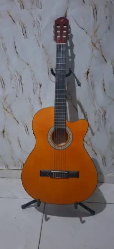 Belíssimo violão Giannini elétrico