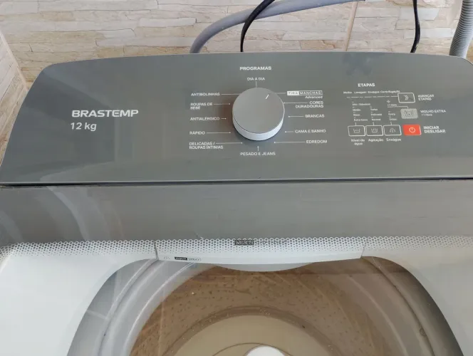 Vende-se máquina de lavar 12kg