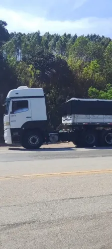 Vendo carreta graneleira