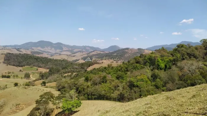 Fazenda aá venda em Sapucaí Mirim - MG