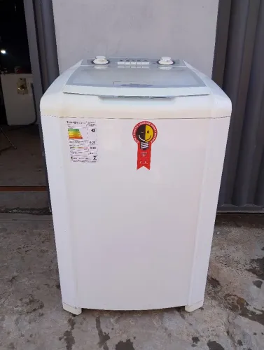 Vendo máquina de lavar Colormaq 11k conservado 6 meses de garantia