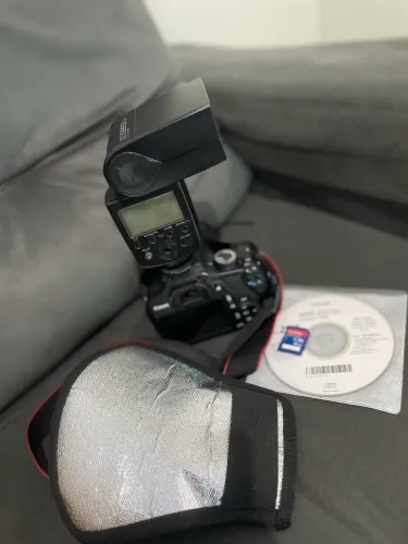 RECOMPENSA DE 200,00 QUEM CONSEGUIR VENDER MINHA CANON T5