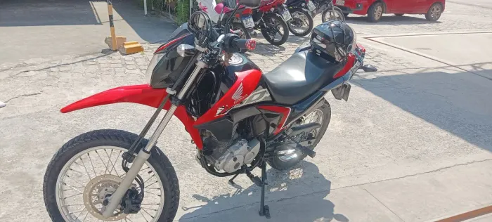 Vendo ou troco por carro