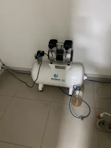 Compressor odontológico