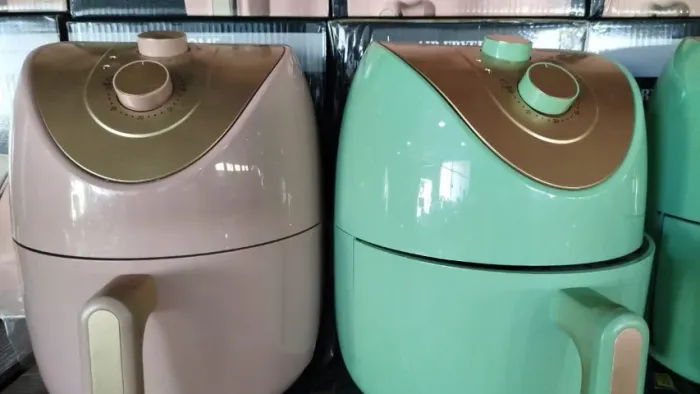 Air fryer 4 litros cor muito bonita rosa verde e de 12 litros Petra