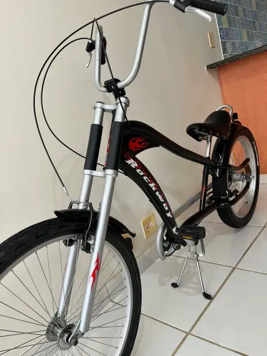 Chopper da marca Rock Way único dono