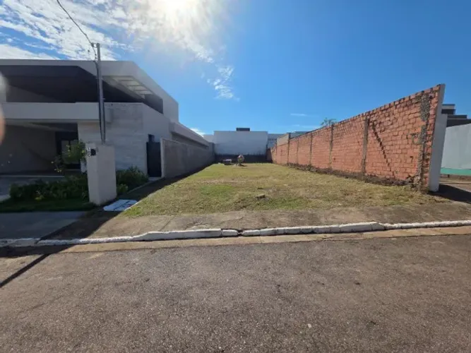 Excelente terreno a venda no Condomínio Nova Canaã.