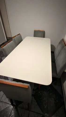 Mesa 6 cadeiras
