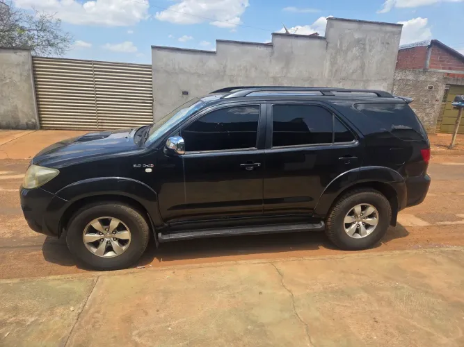 Toyota Hilux CD SRV D4-d 4X4 3.0 TDI Dies 2006