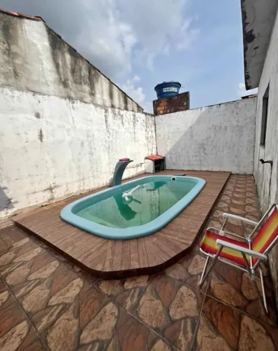 *CASA COM PISCINA NO GUAMÁ