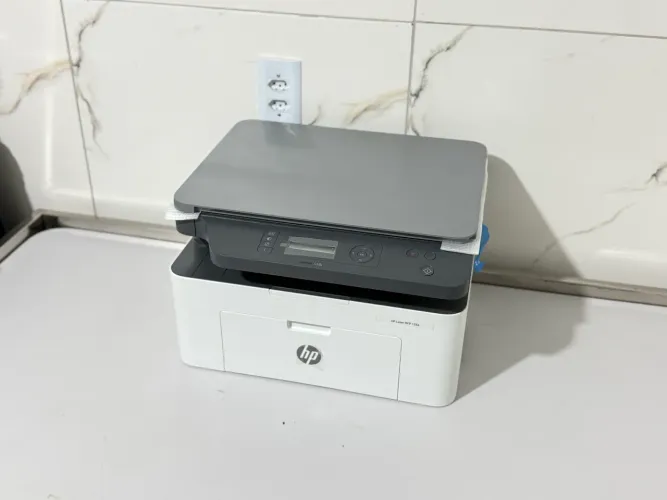 Impressora Hp Laser MFP 135a Nova Nunca Usada 