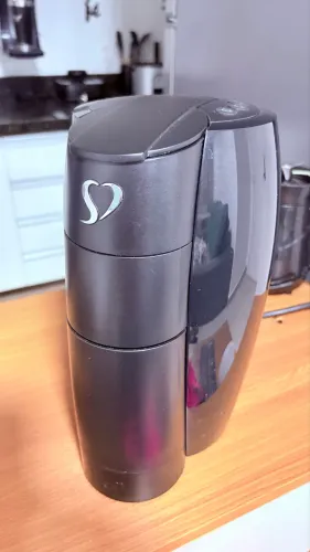 Cafeteira Três Corações LOV - Praticamente nova | 127V