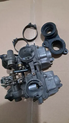 Carburador duplo XLX250