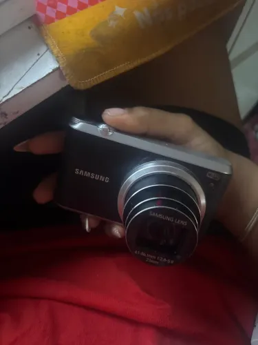 Câmera Samsung WB350F