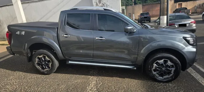 Nissan Frontier Plati. CD 2.3 Bi-TB Dies.aut. 2024