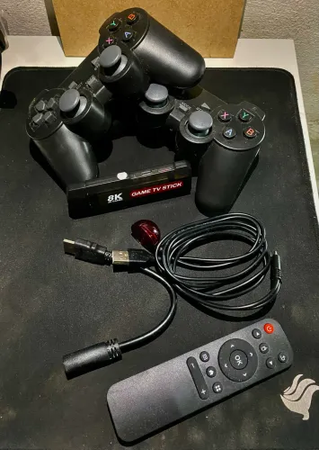 ? Game TV Stick 8K Q9max (Smart TV + Videogame) - Novo!