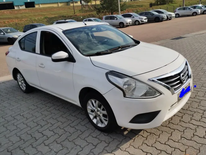 Nissan Versa S 1.0 12V Flexstart 4P Mec. 2018