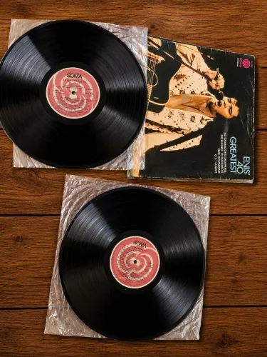 Para anunciar:Disco Vinil Elvis Presley - 40 Greatest - Coletânea Duplolo LP Som Livre