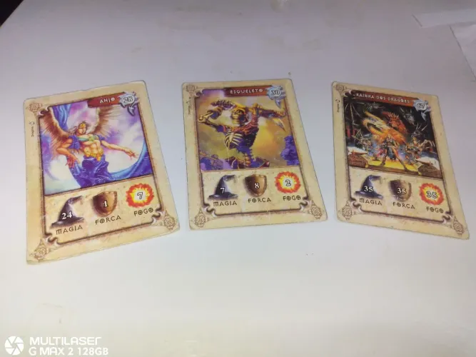 Kit de cards original drago mania pra colecionar bem legal