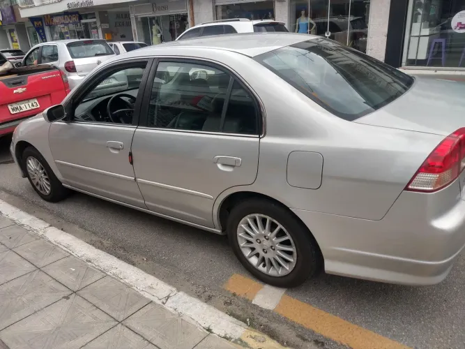 Honda Civic Sedan EX 1.7 16V 130cv Aut. 4P 2005