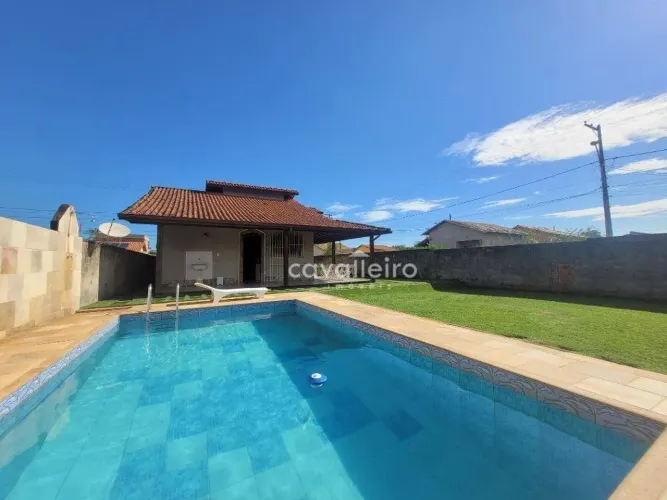 Casa com piscina e varanda gourmet, 2 quartos à venda, 179 m² por R$ 500.000 - Jardim Atlâ