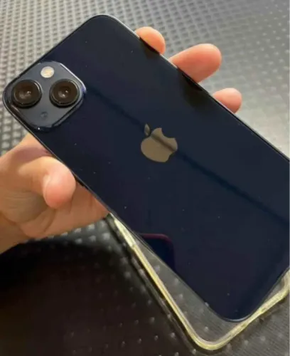 iPhone 13 128g caixa $2350
