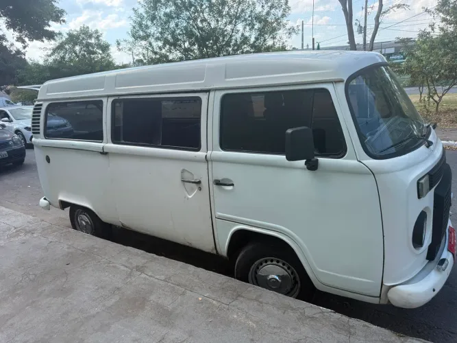 Volkswagen Kombi Standard 1.4 MI Total Flex 8V 2007