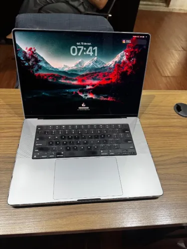Troco MacBook Pro M1 32/512
